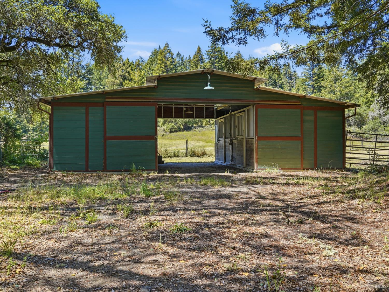 Property photo 43
