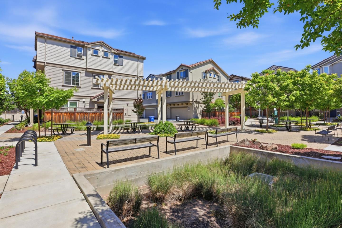 Property photo 43