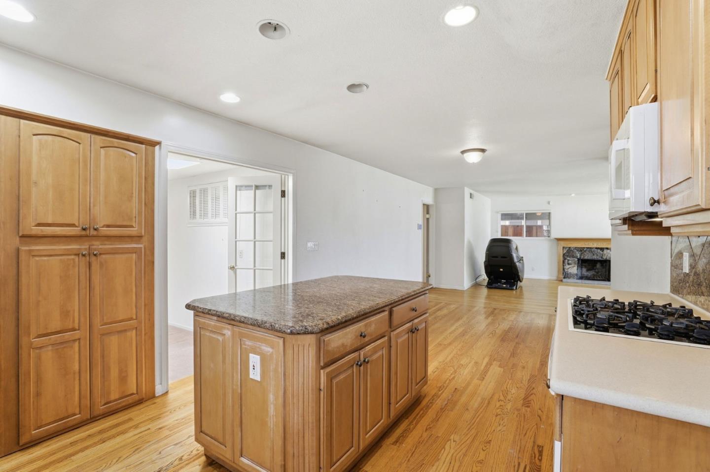 Property photo 36