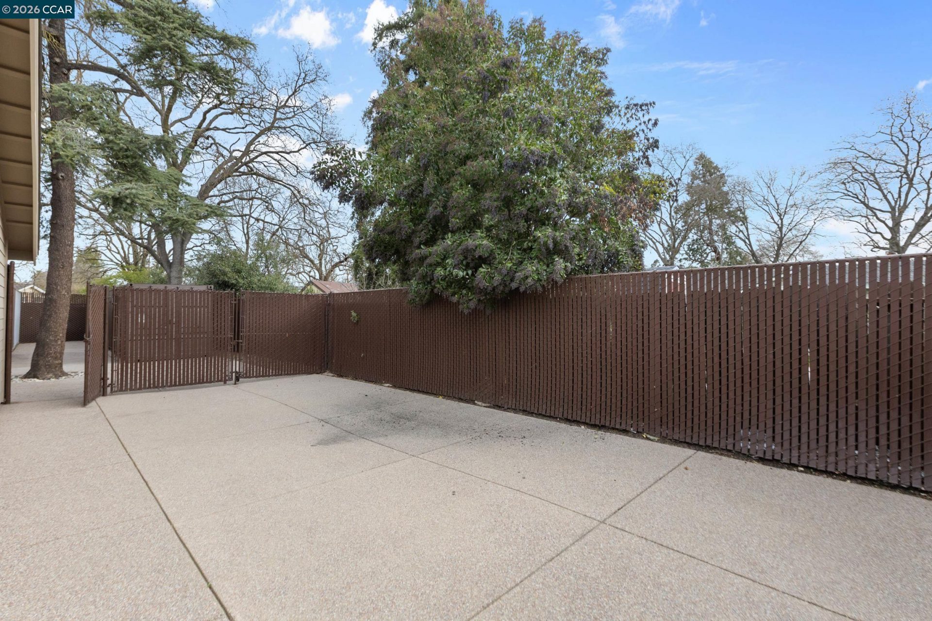 Property photo 34