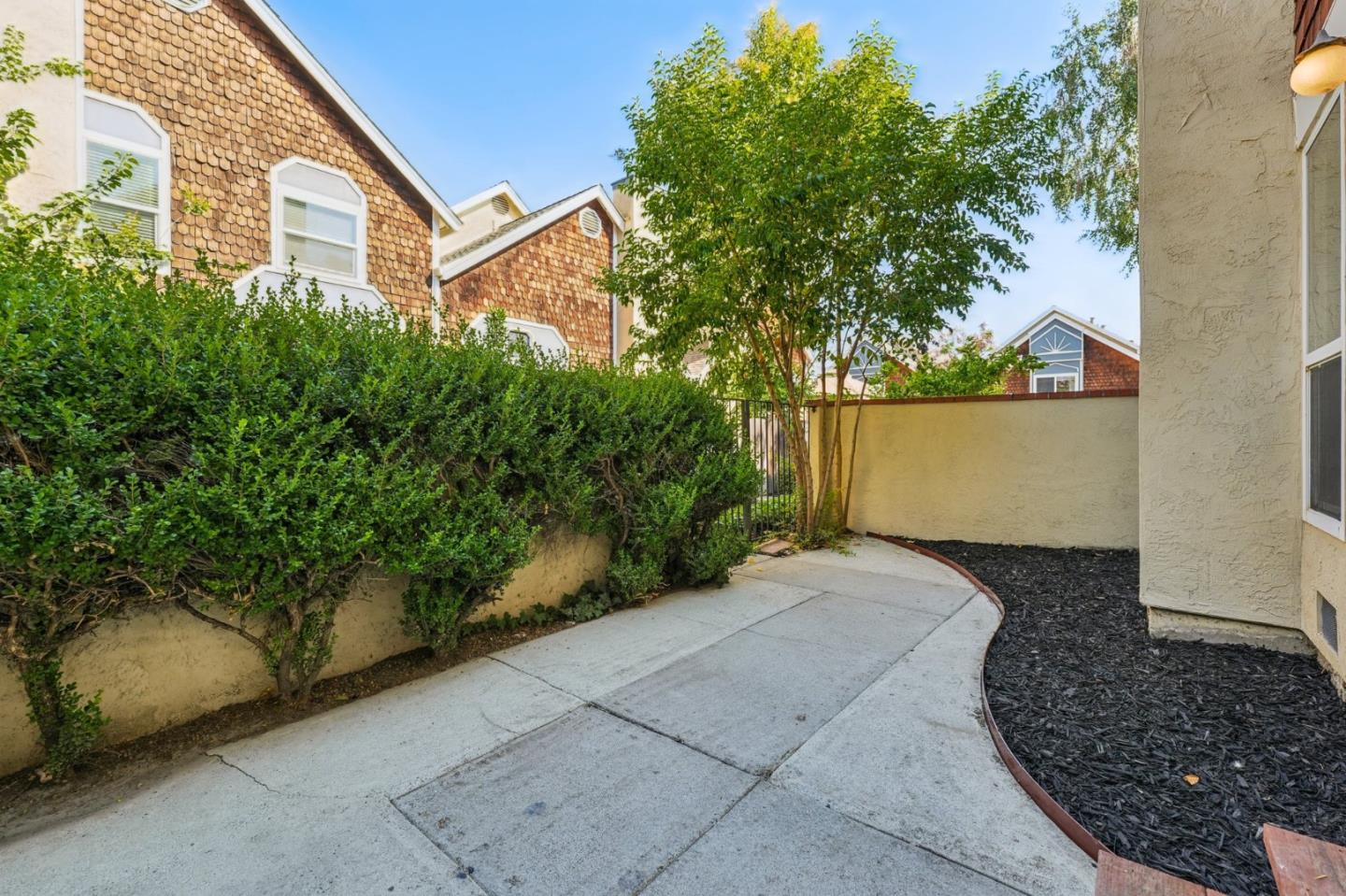 Property photo 45