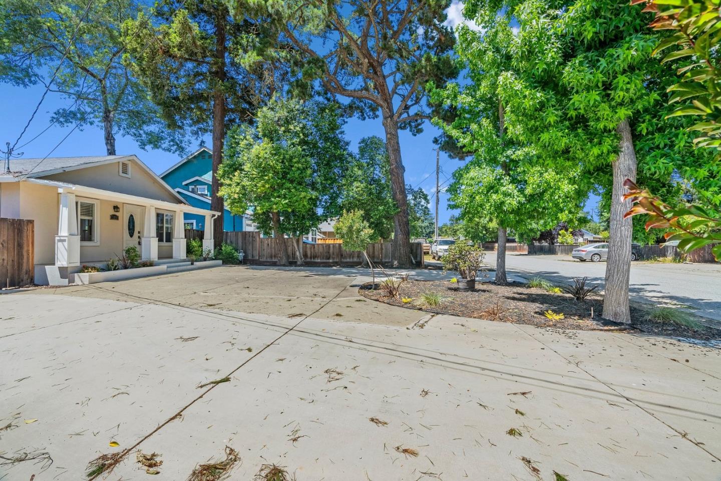 Property photo 28