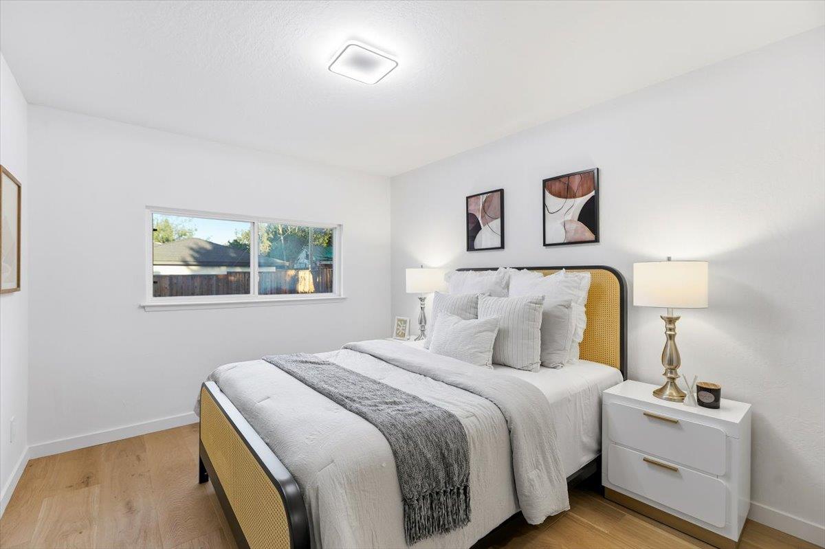 Property photo 43