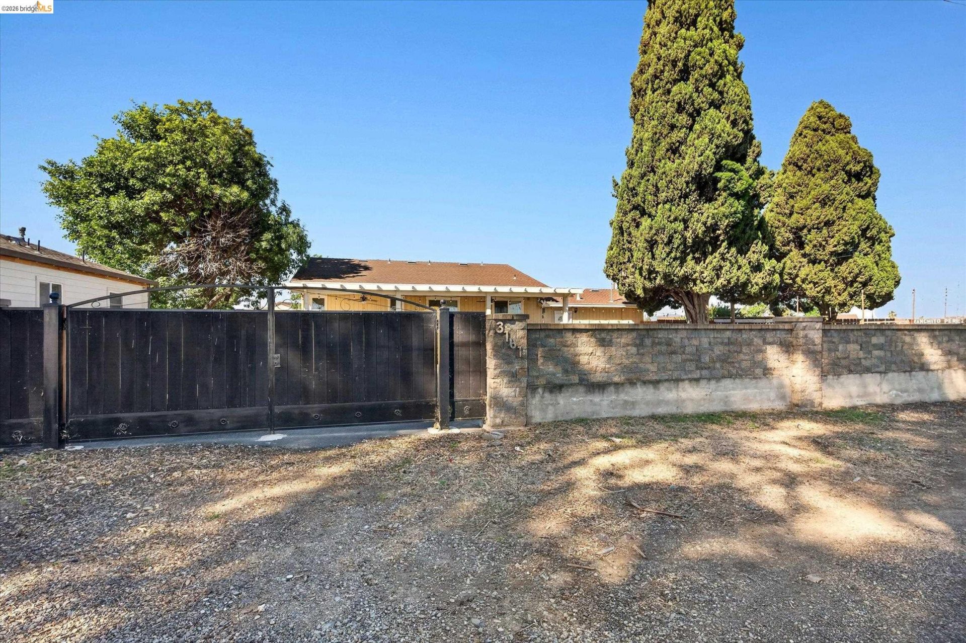 Property photo 31