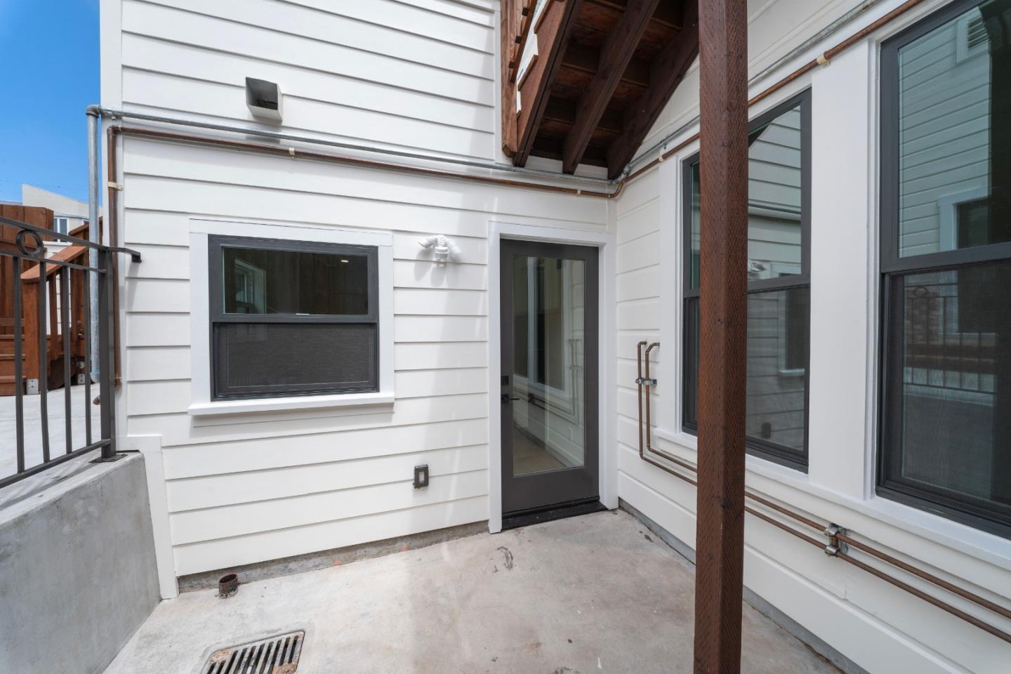 Property photo 50