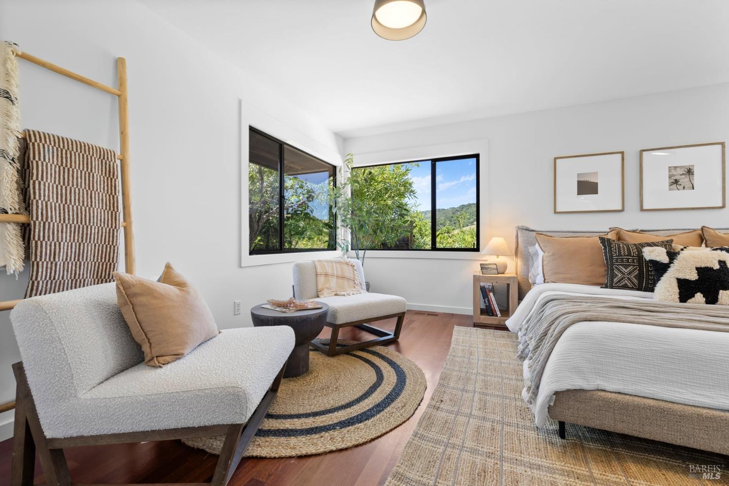 Property photo 46