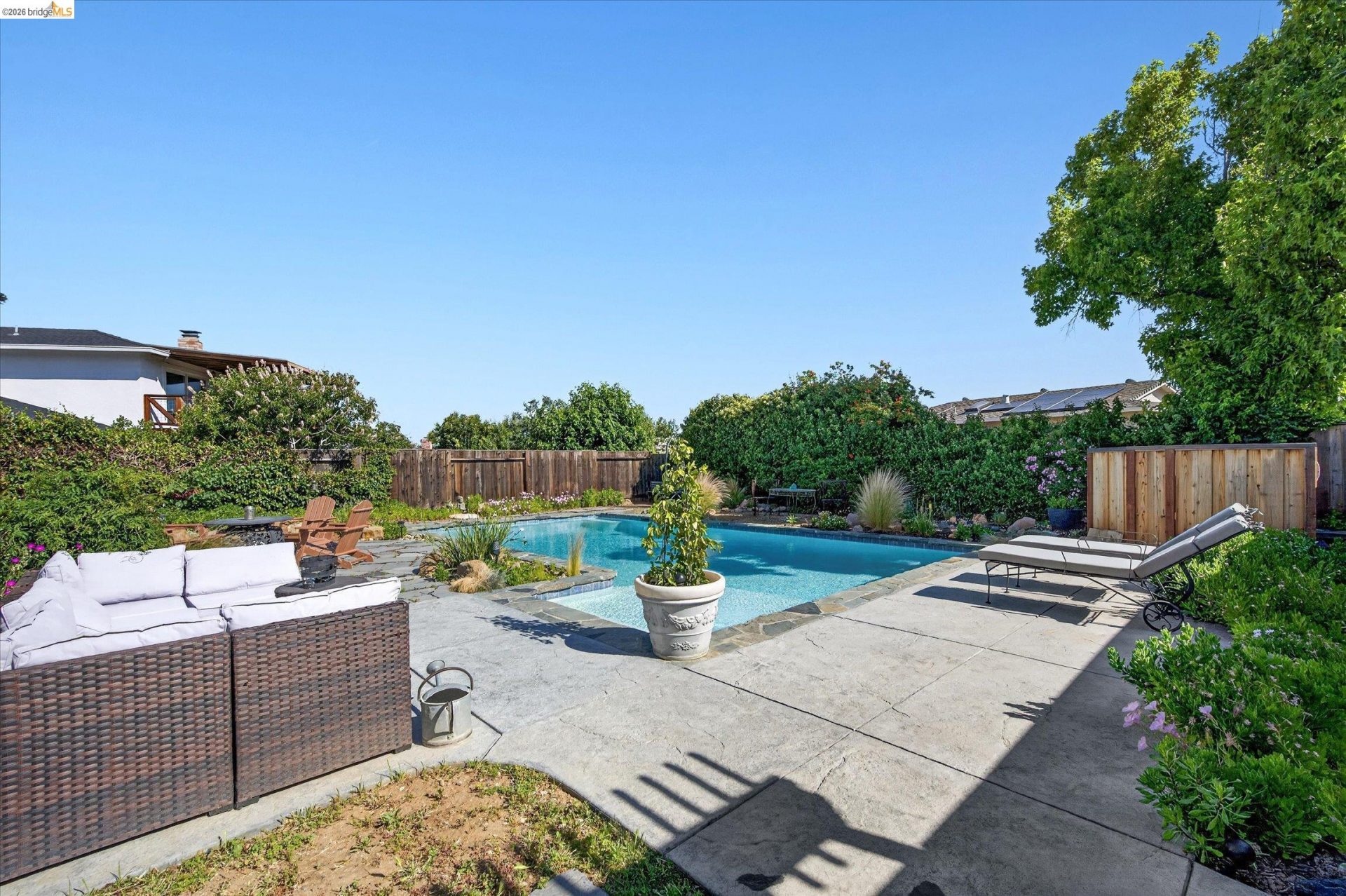 Property photo 37