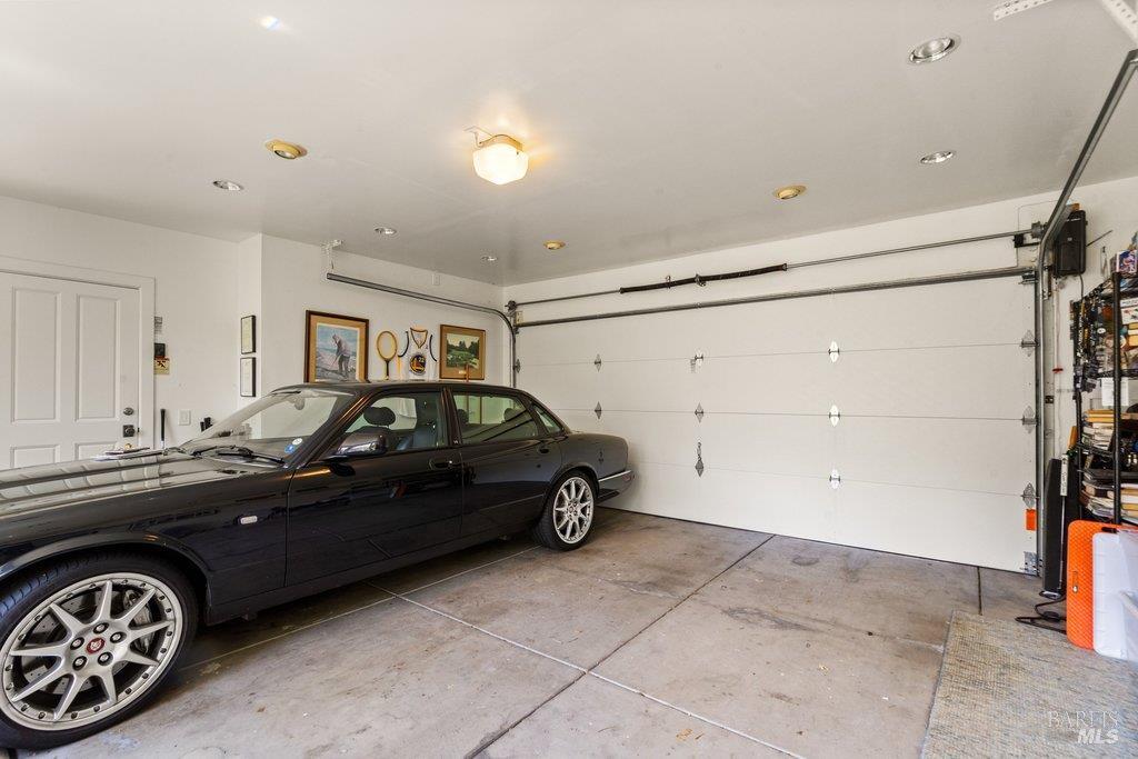 Property photo 44