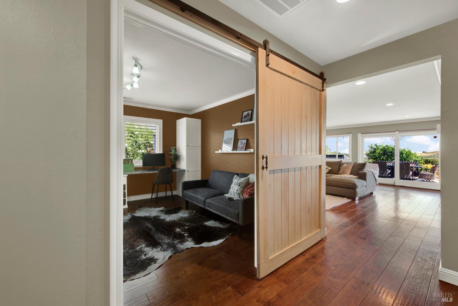 Property photo 33
