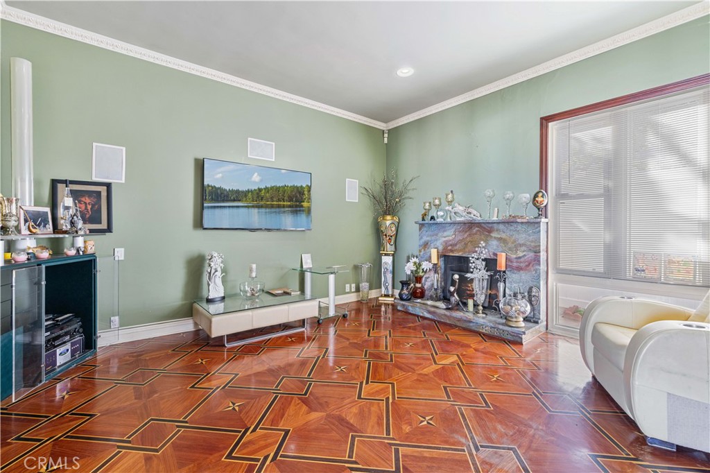 Property photo 38