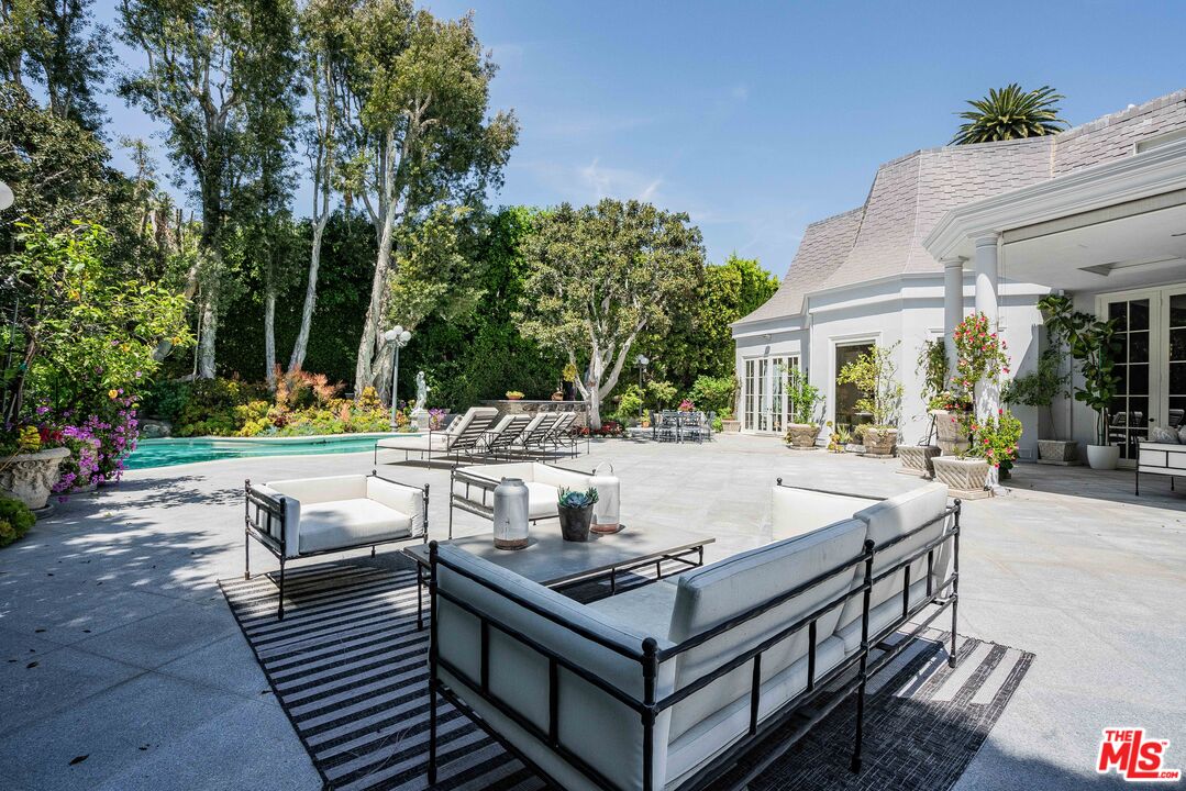 Property photo 40