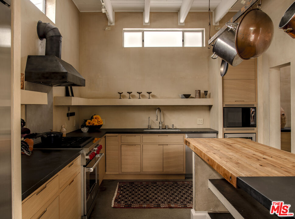 Property photo 20