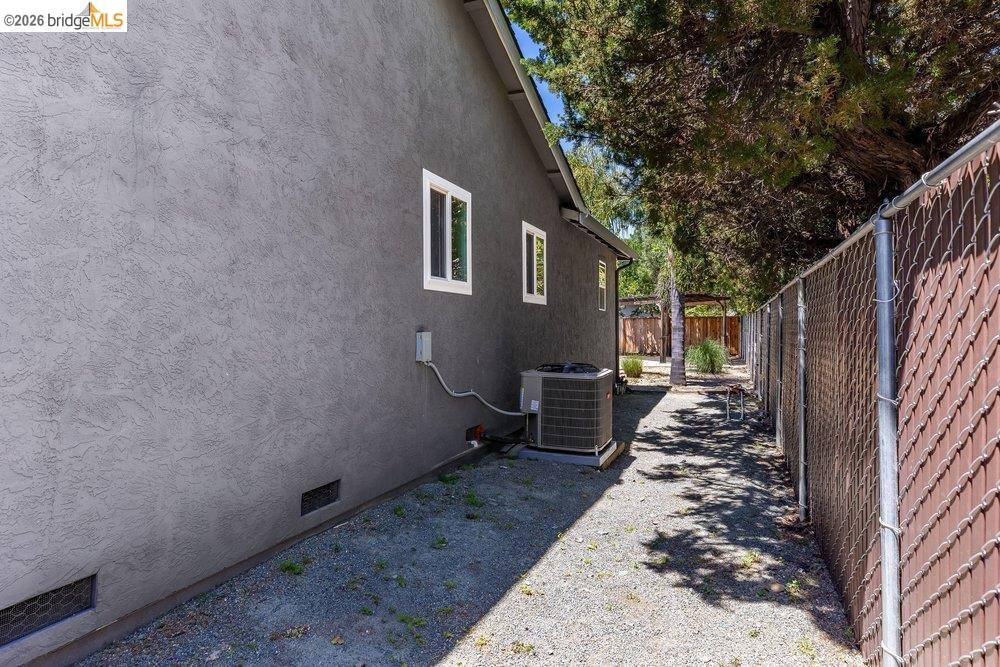 Property photo 46