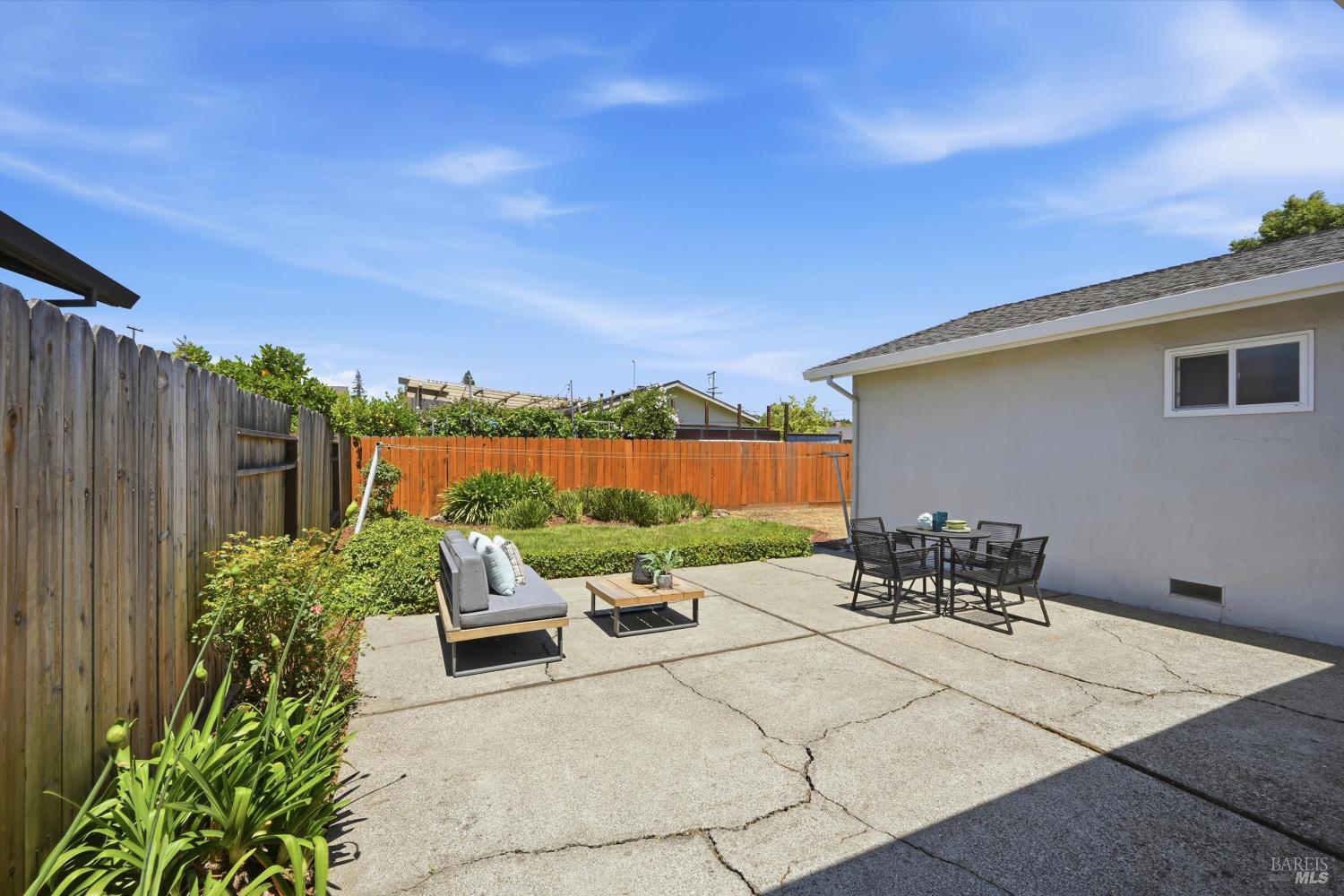 Property photo 46