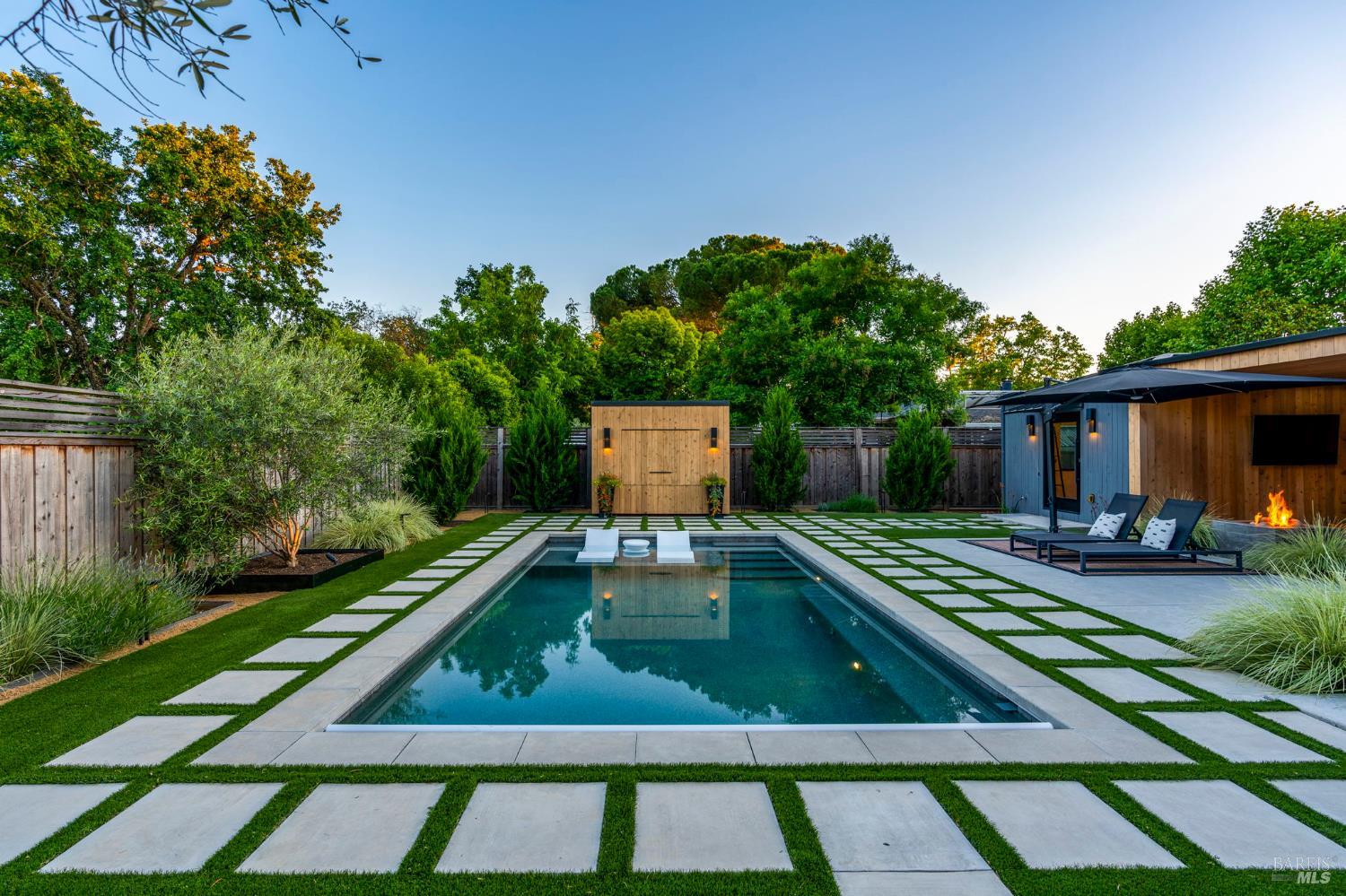 Property photo 30