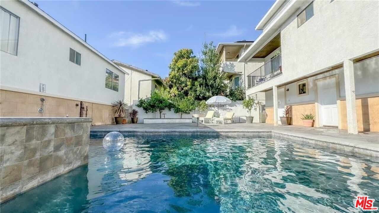 Property photo 43