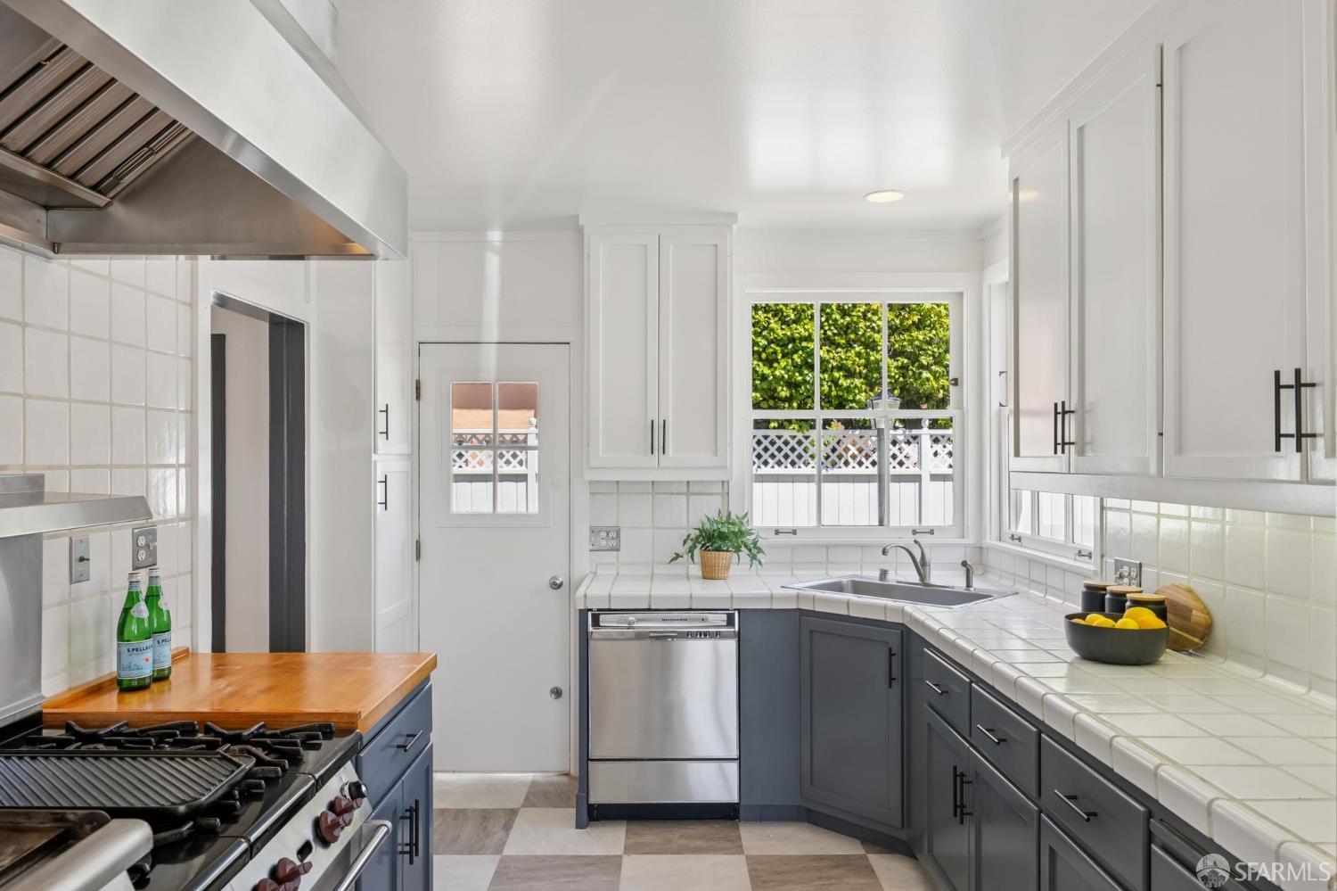Property photo 35