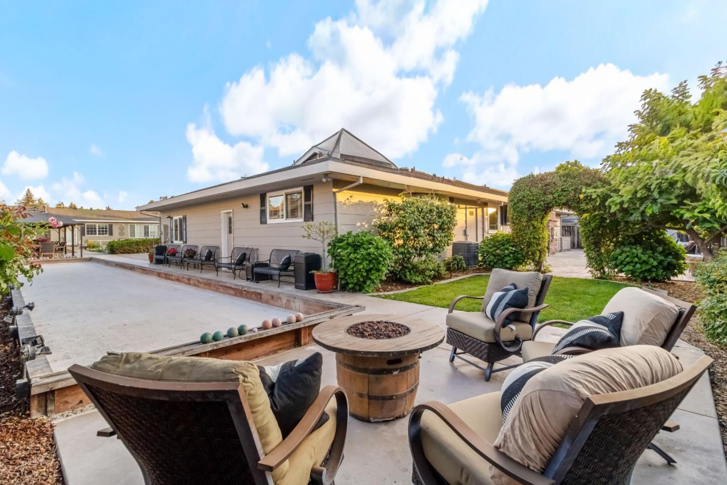 Property photo 43