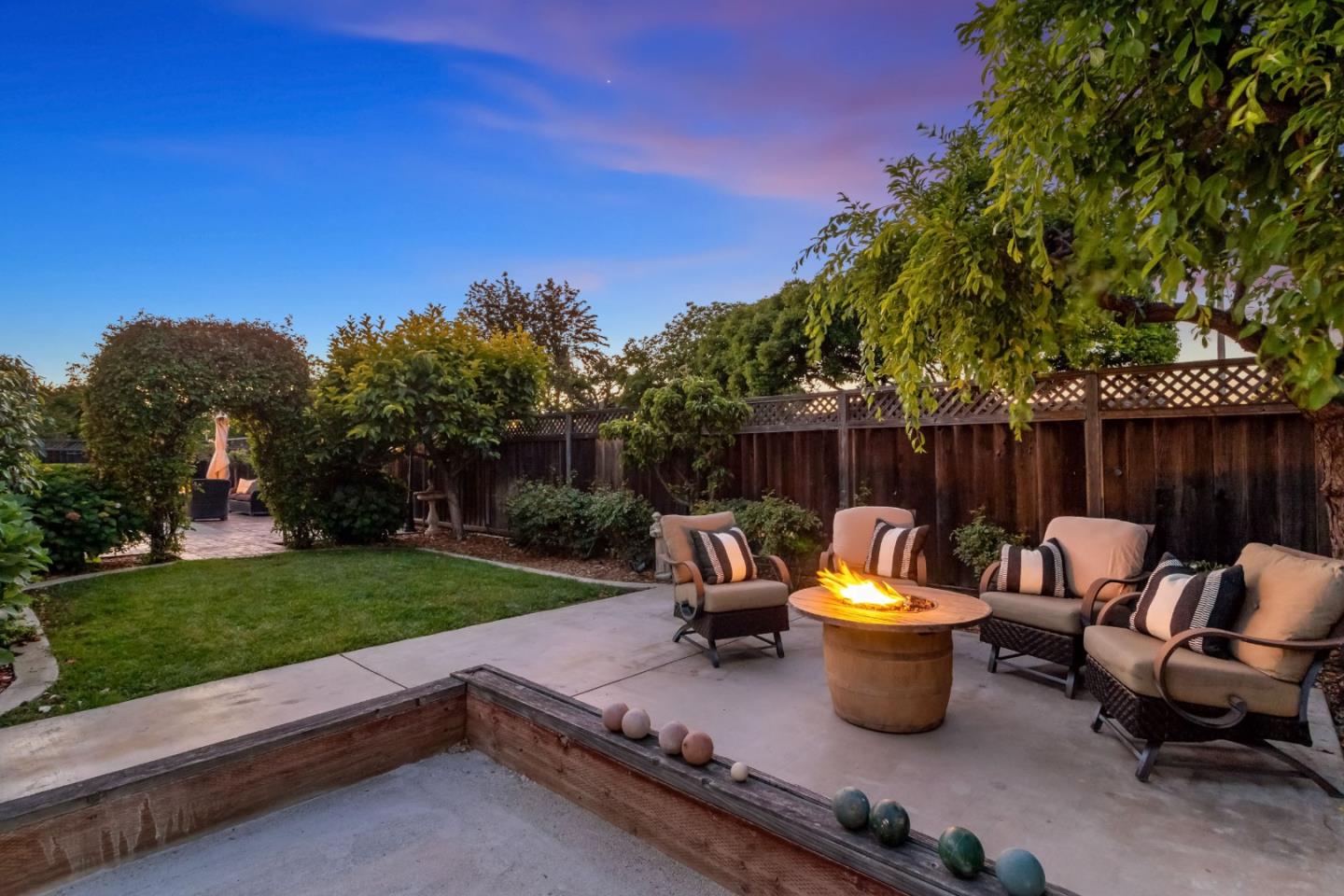 Property photo 44