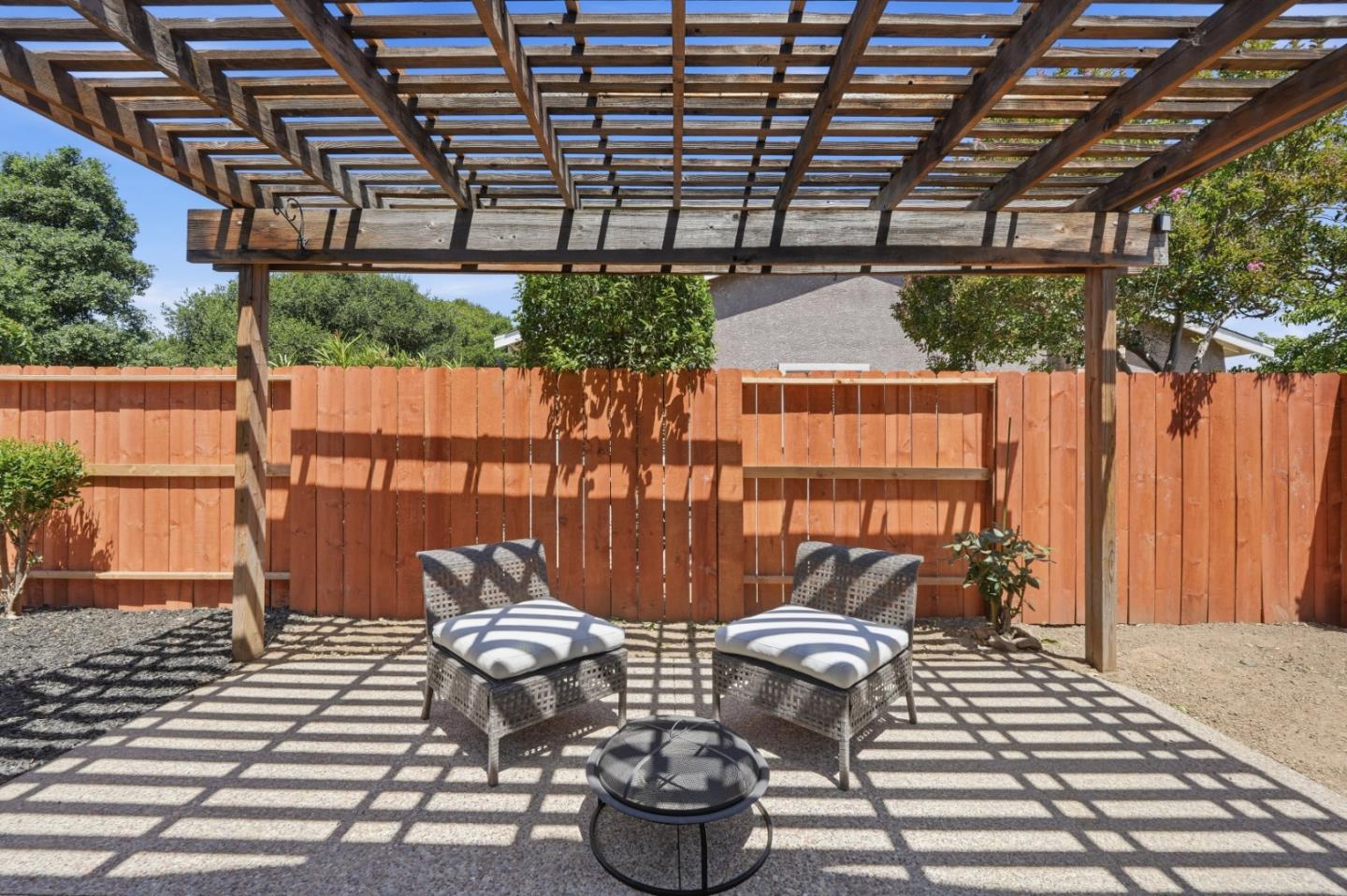 Property photo 31