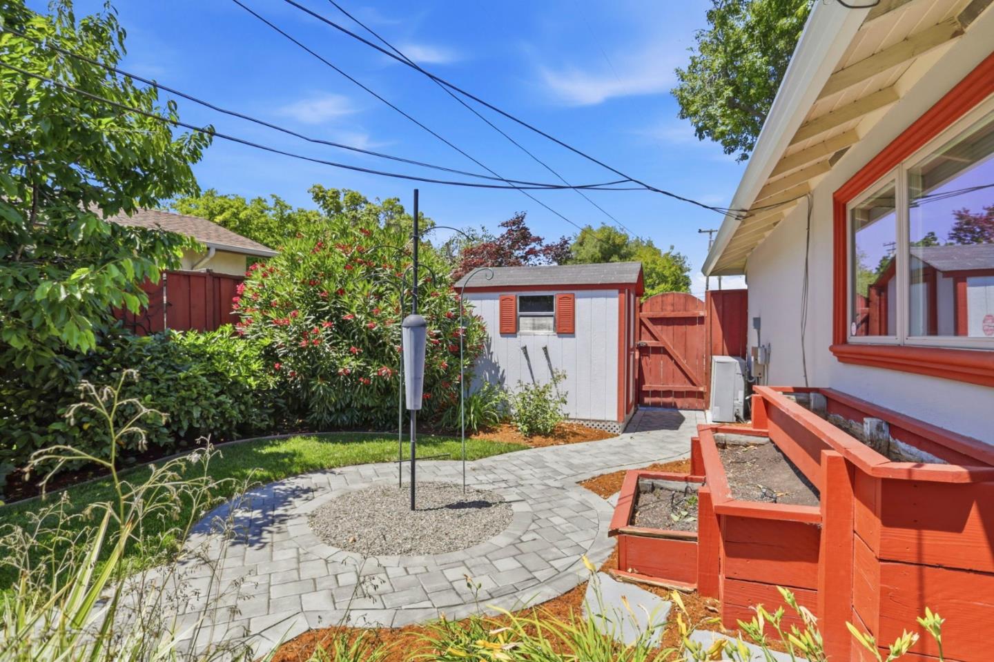Property photo 33