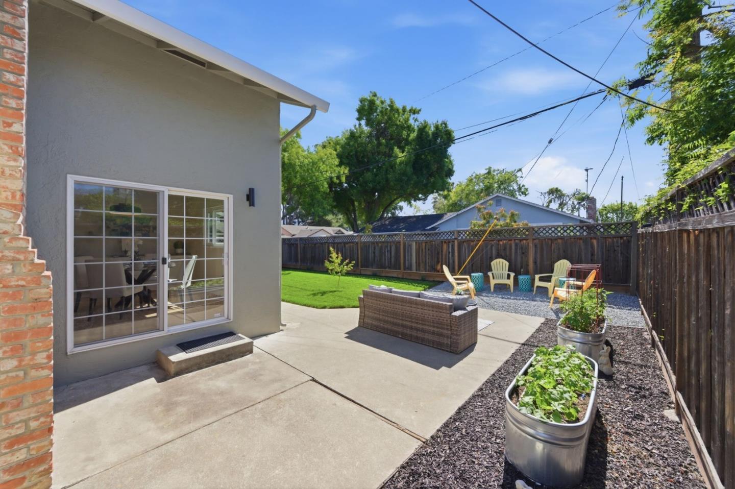 Property photo 35