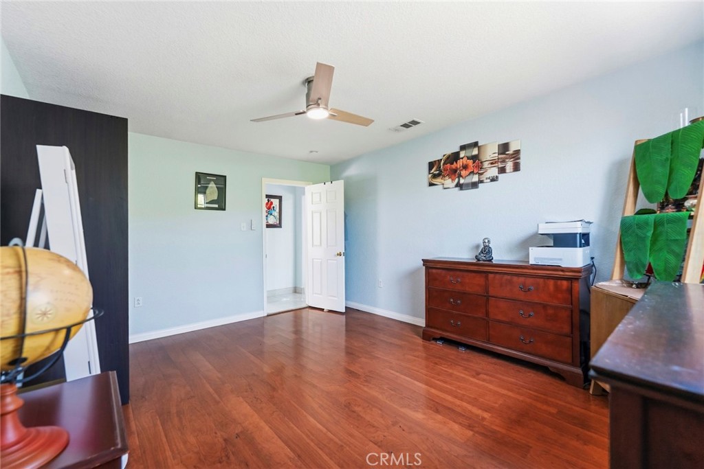 Property photo 38