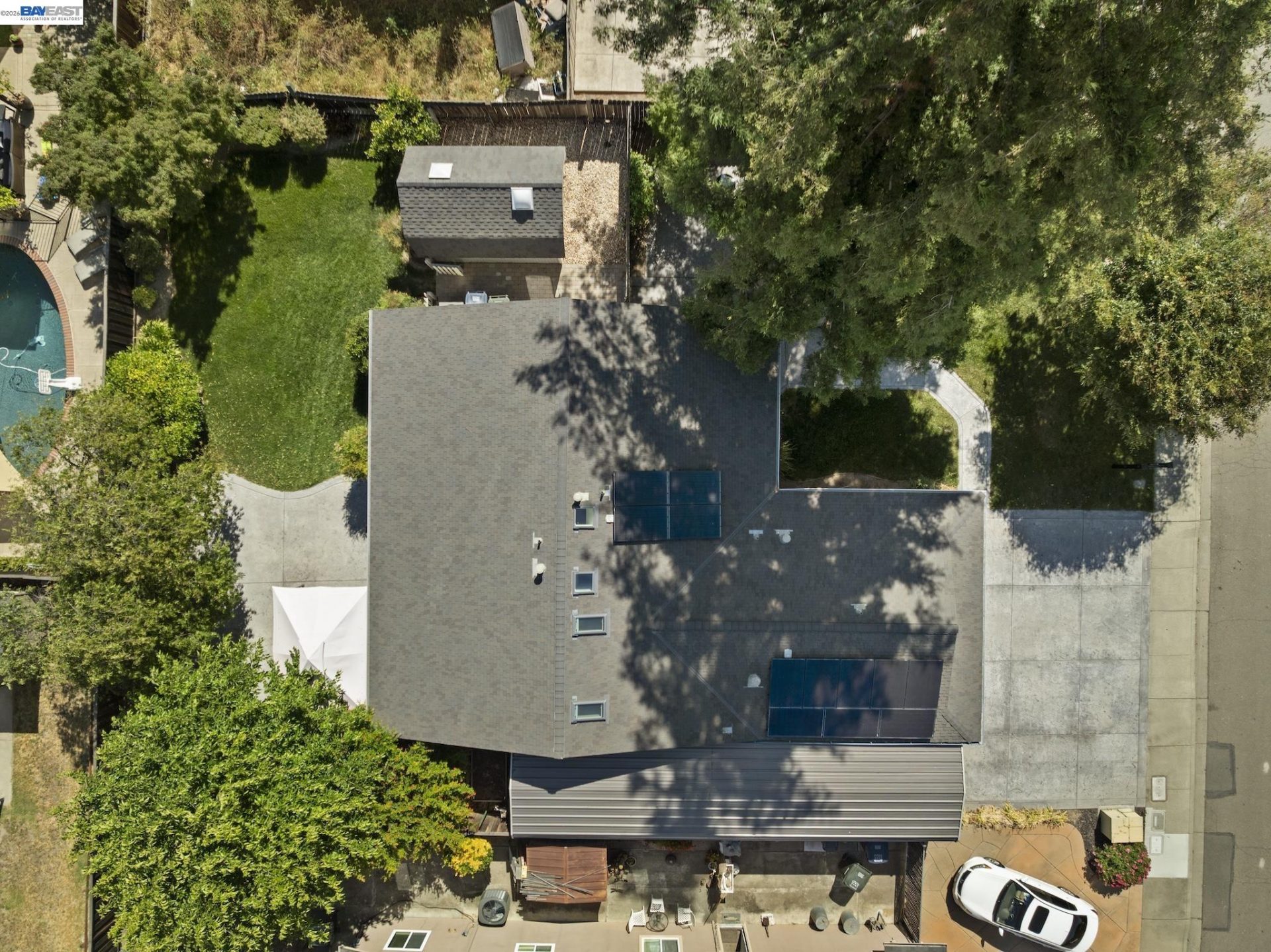 Property photo 33