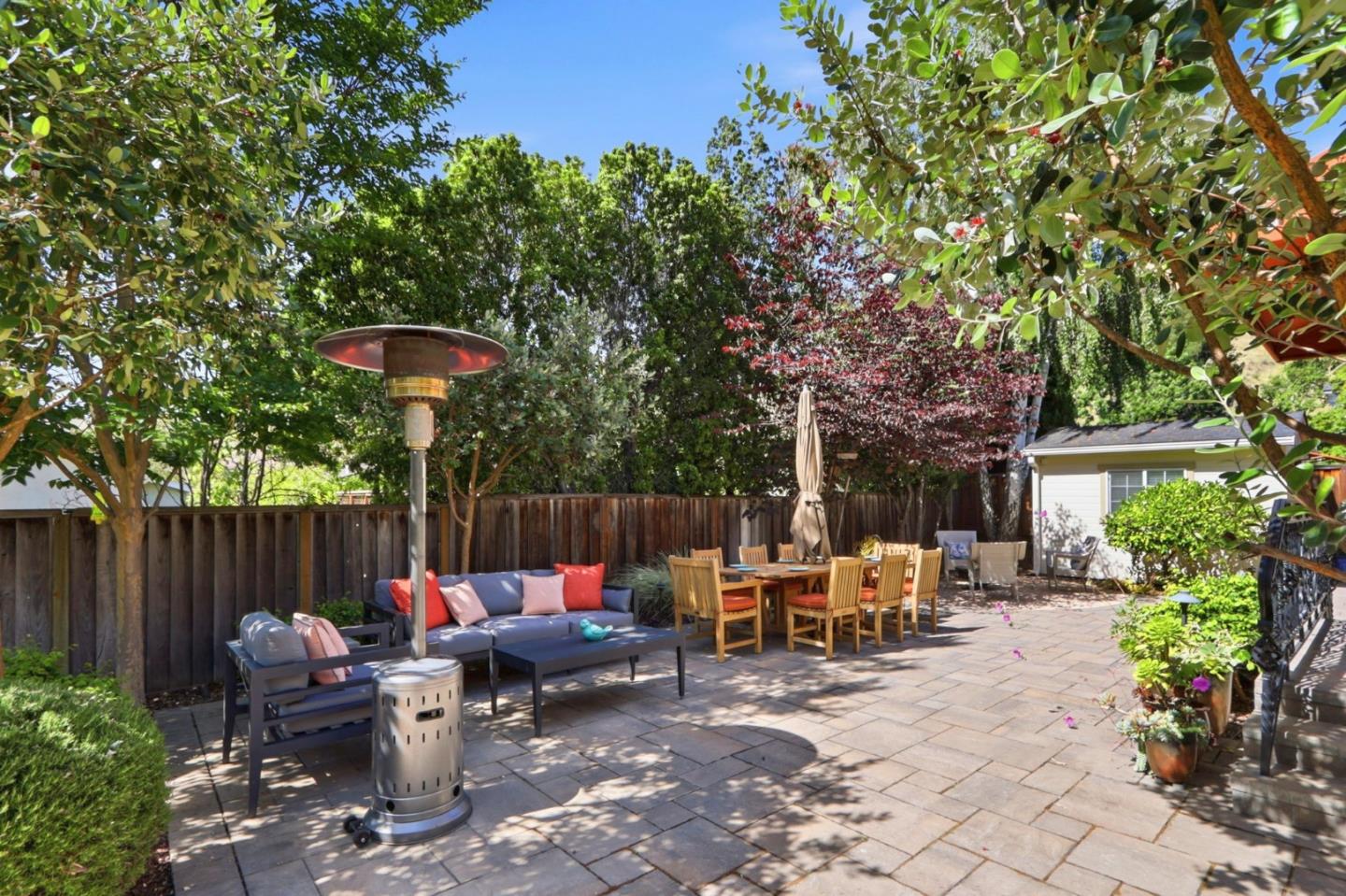 Property photo 37