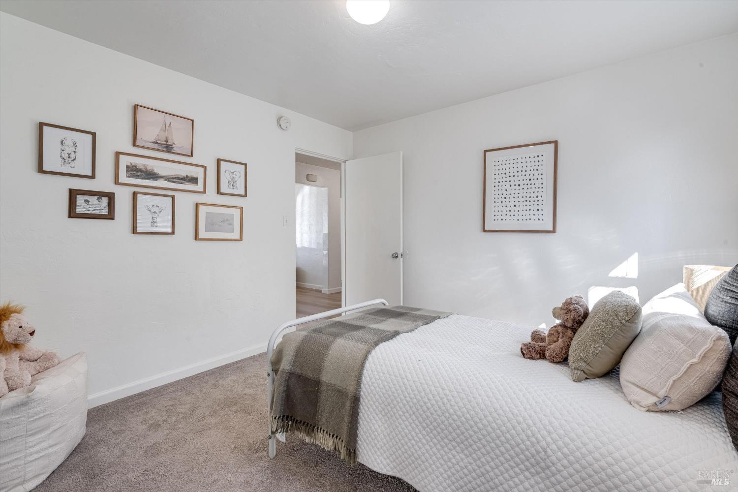 Property photo 35