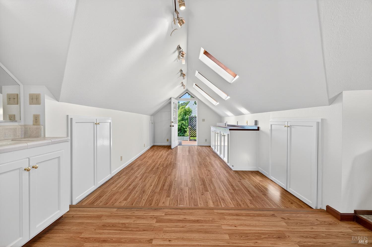 Property photo 48