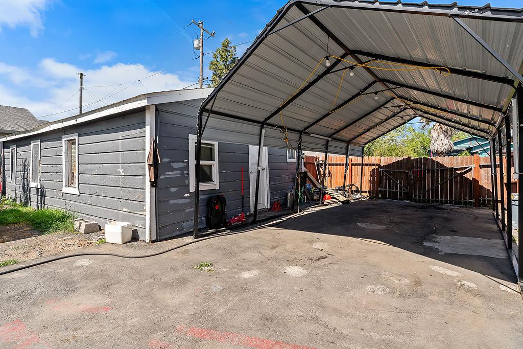 Property photo 33