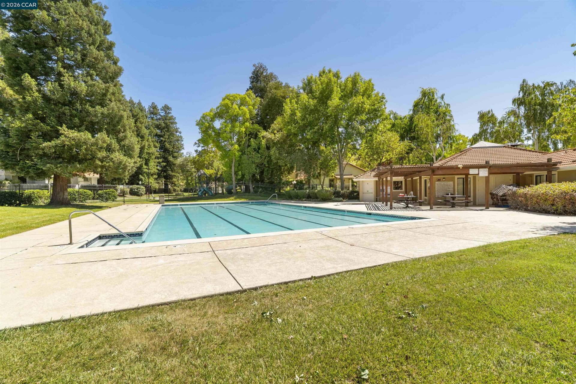 Property photo 36