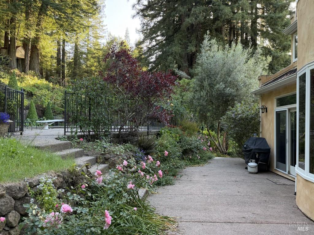 Property photo 33