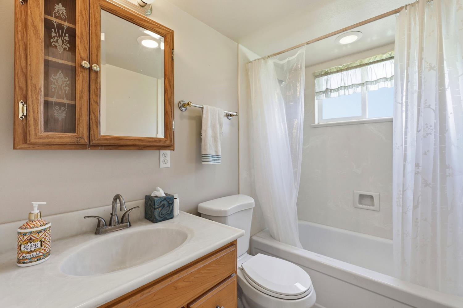 Property photo 37