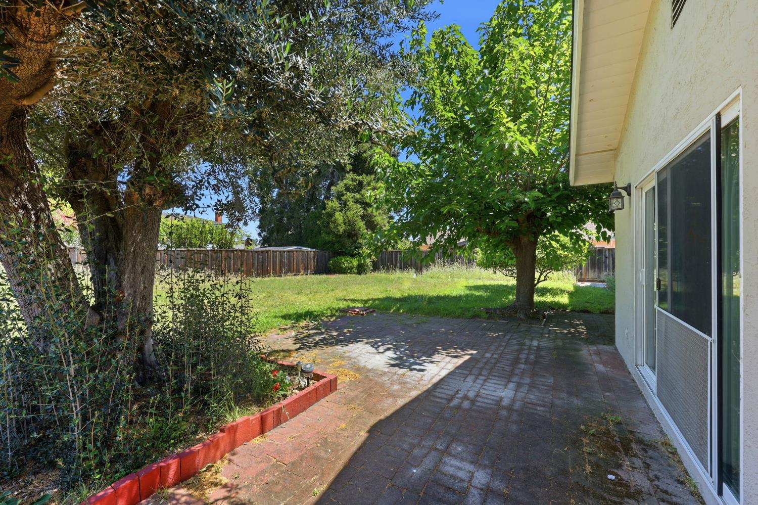 Property photo 42