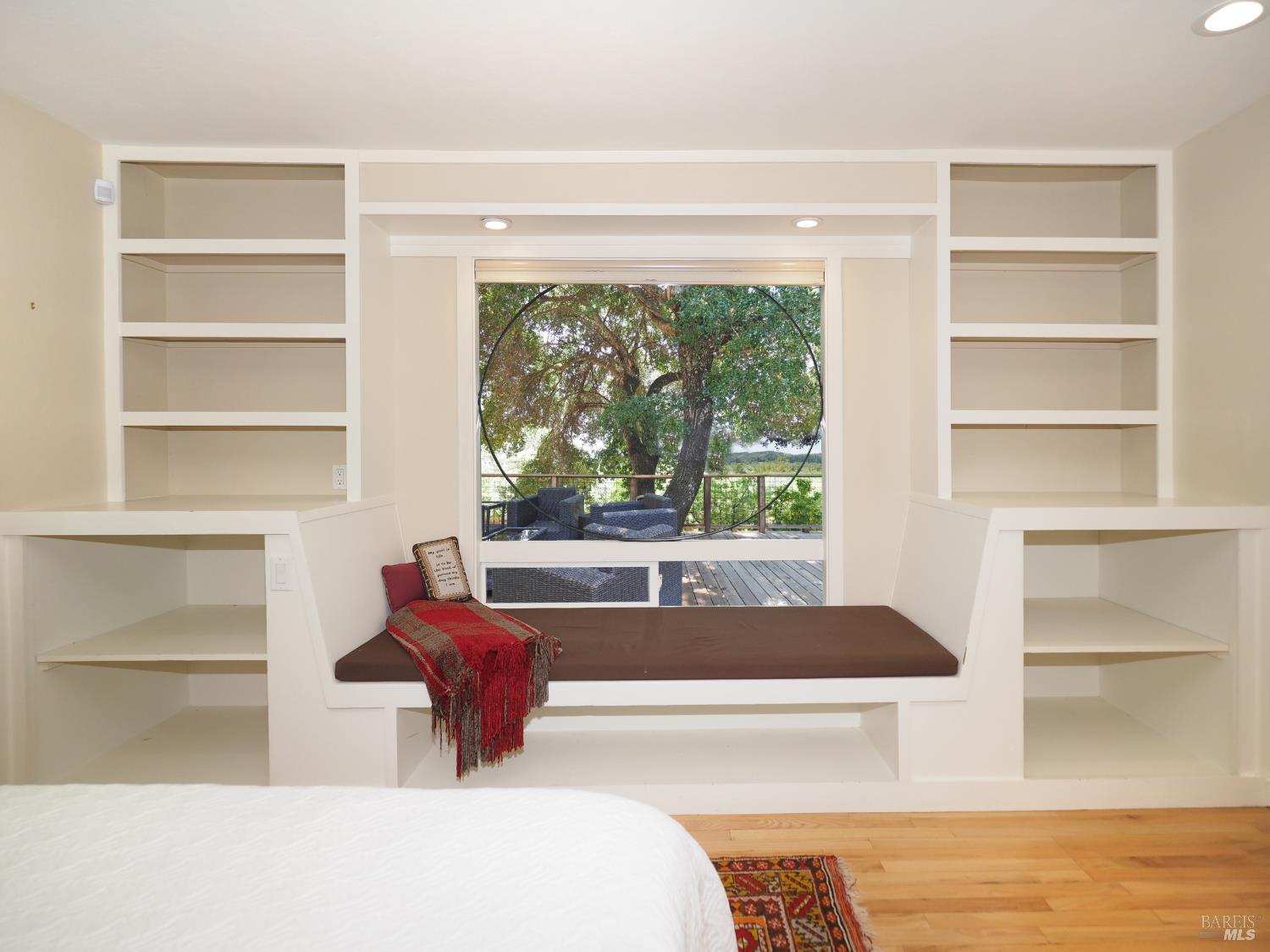 Property photo 38
