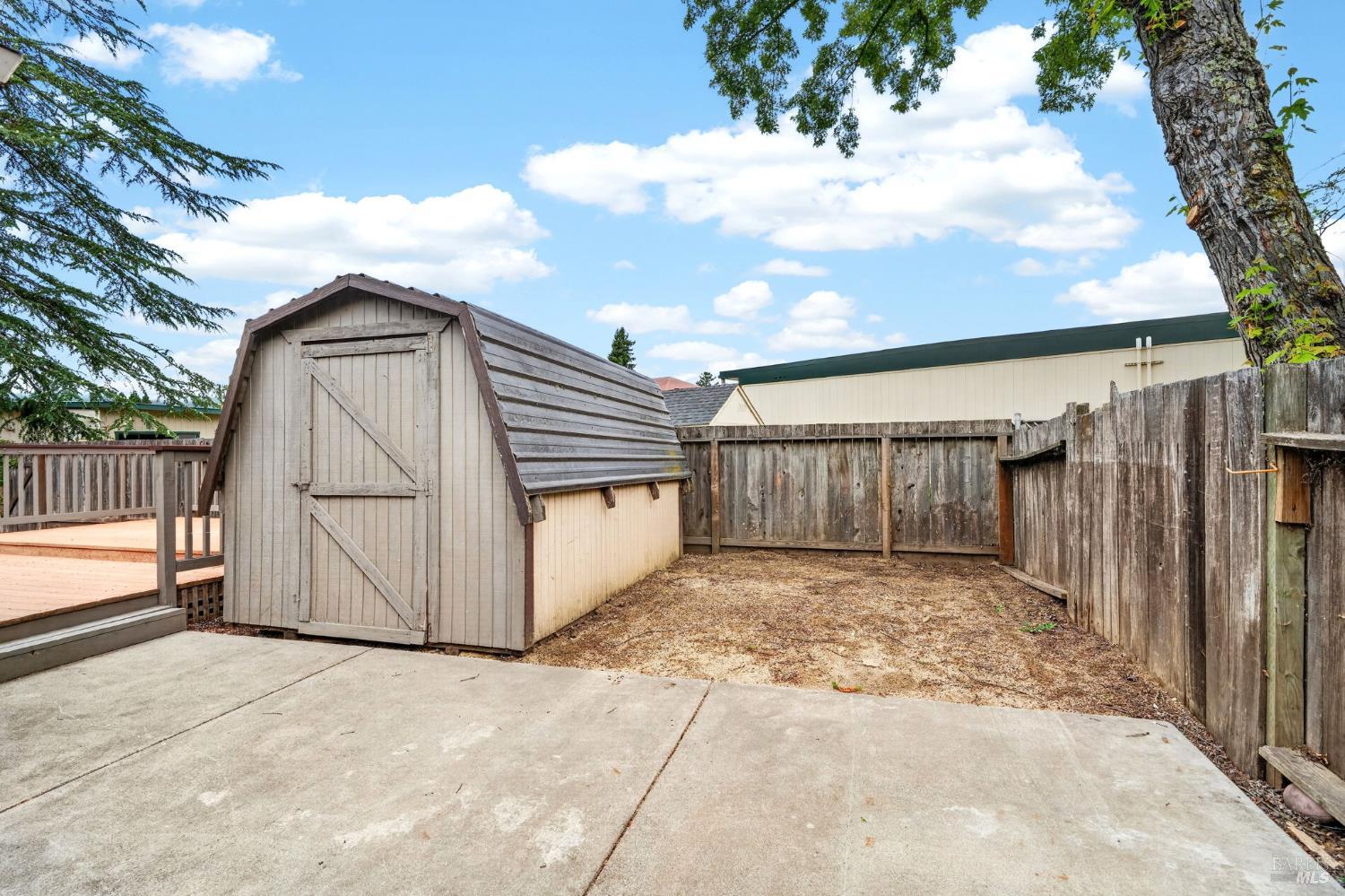 Property photo 35