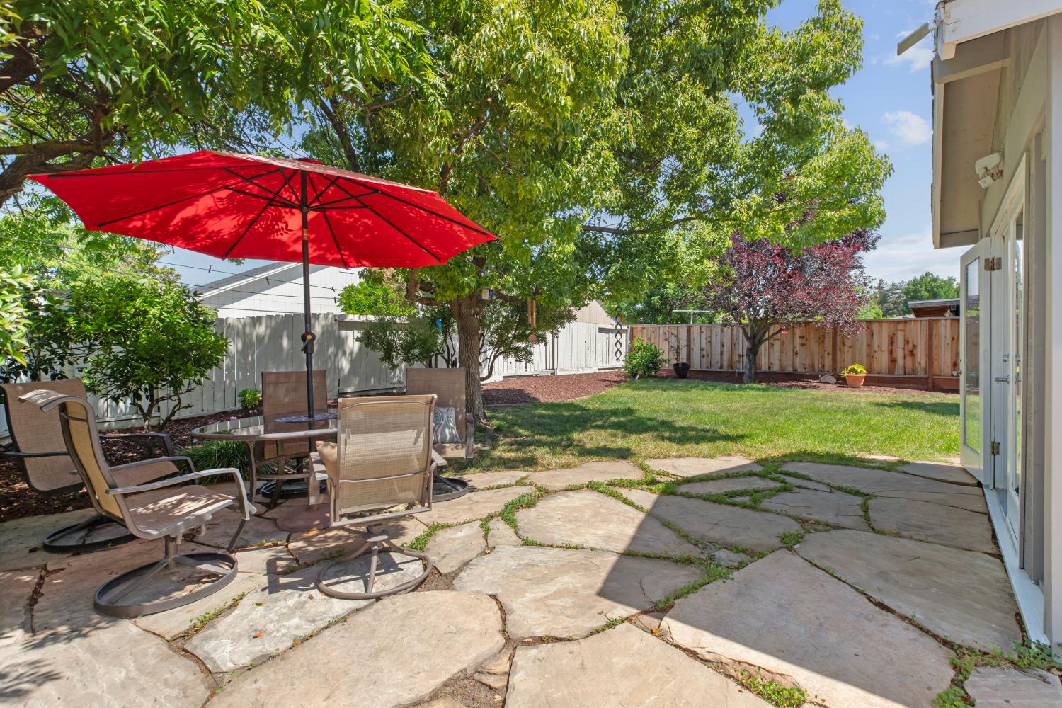 Property photo 36