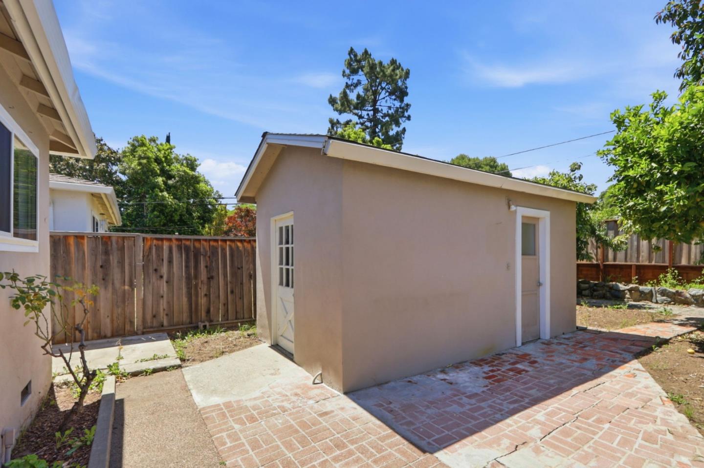 Property photo 44