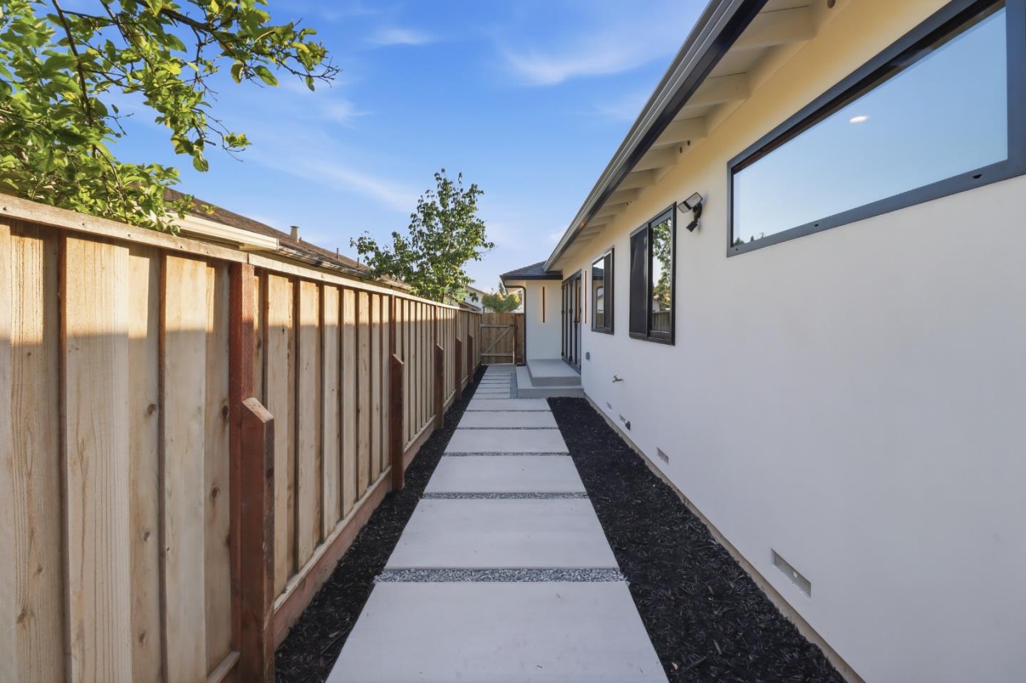 Property photo 46