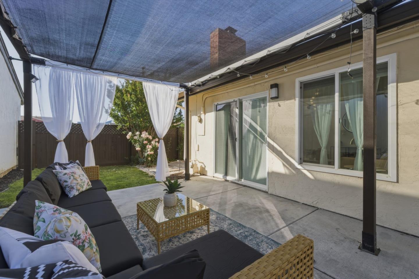 Property photo 33