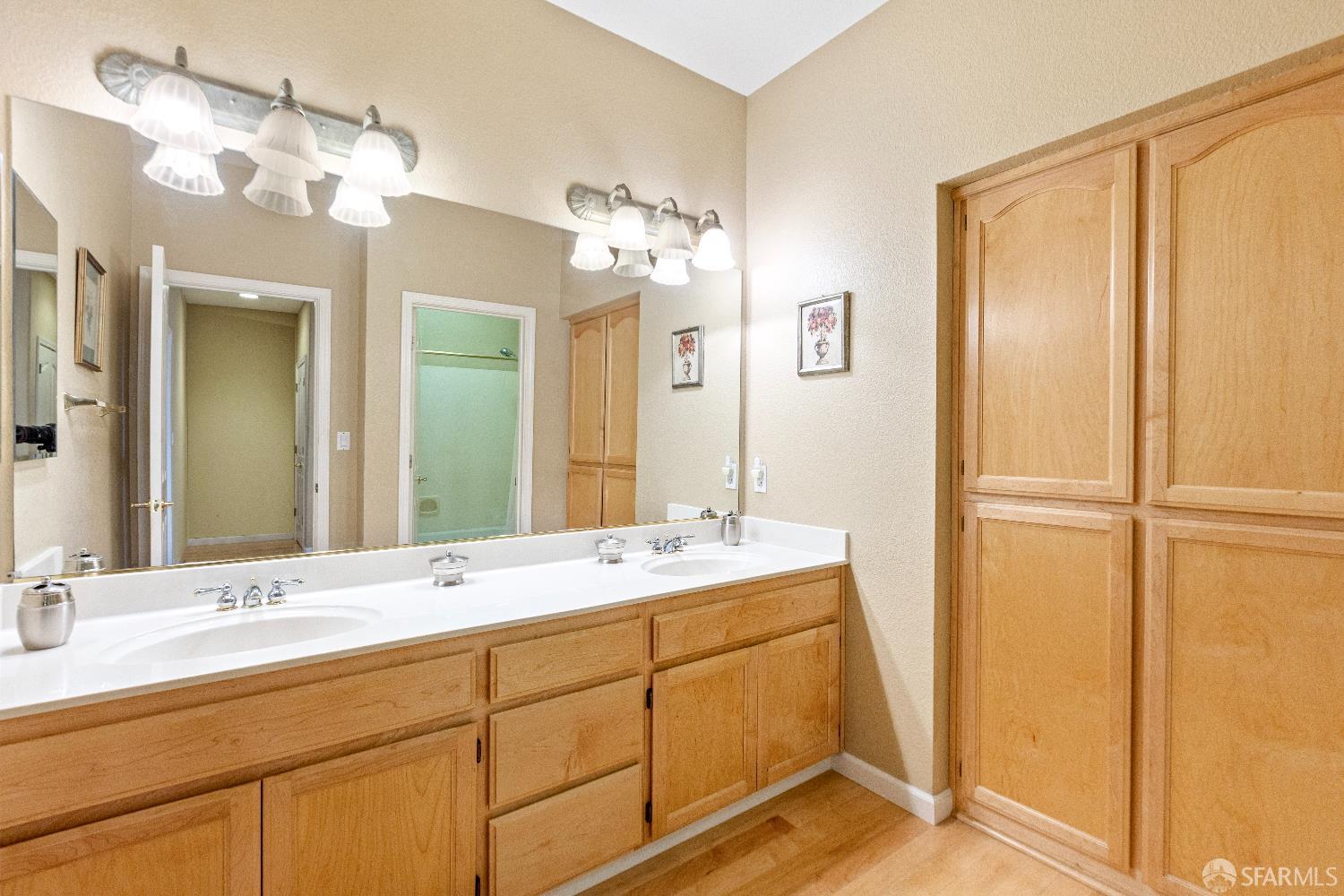 Property photo 46