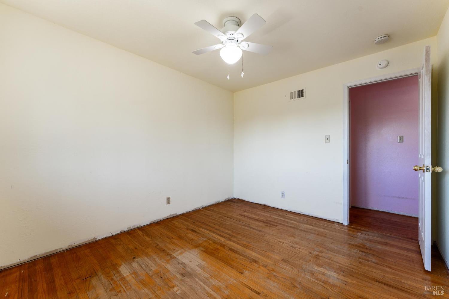 Property photo 44