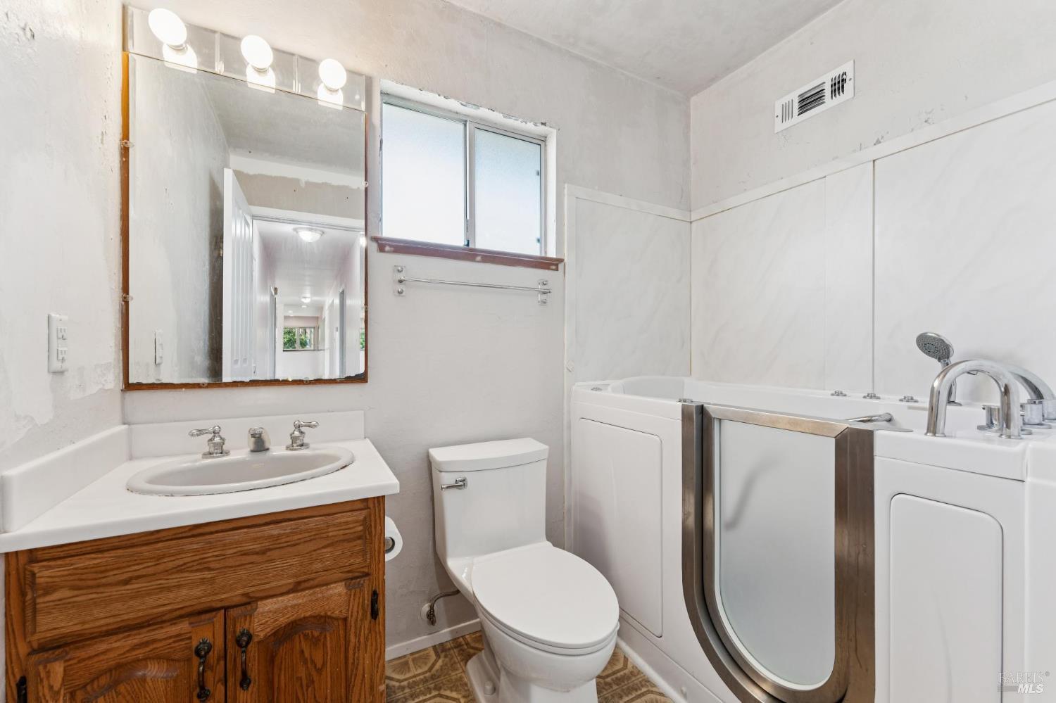 Property photo 46