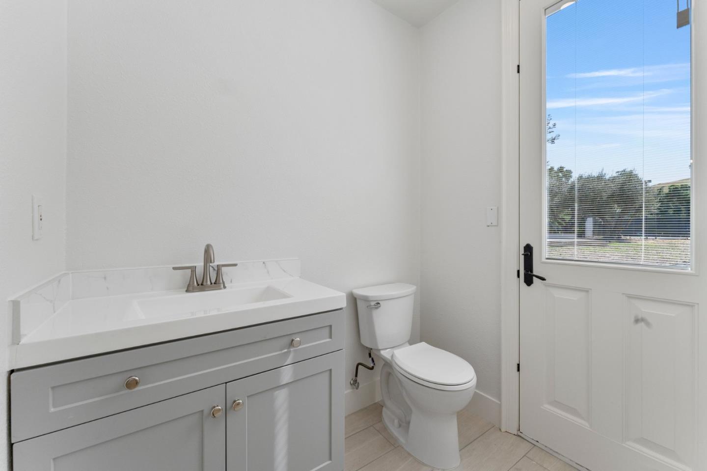 Property photo 50