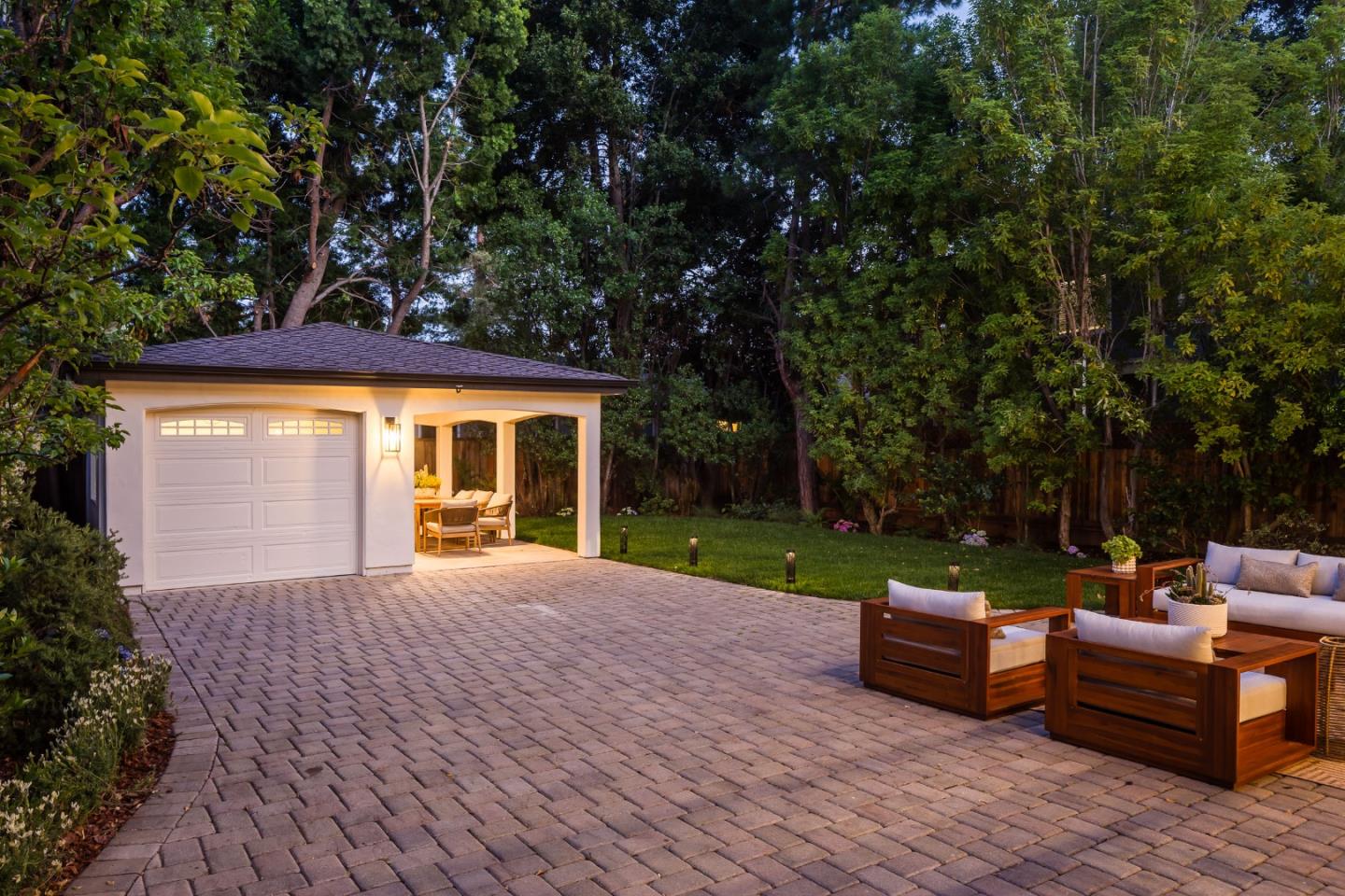 Property photo 28