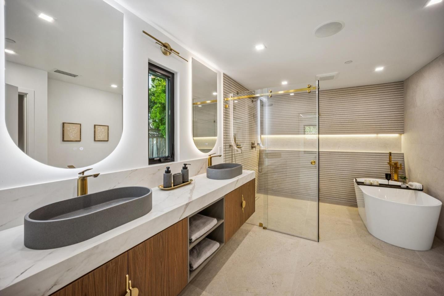 Property photo 45