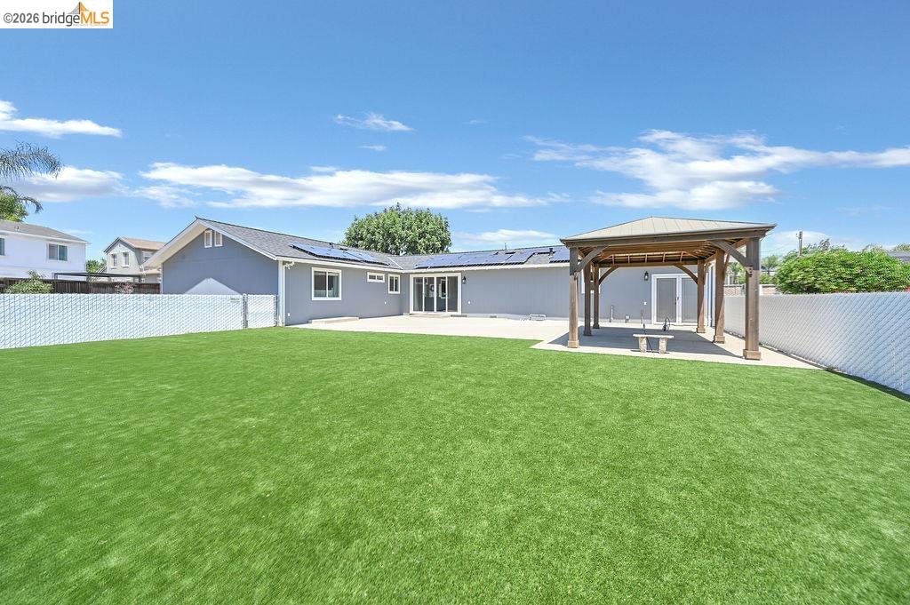 Property photo 38