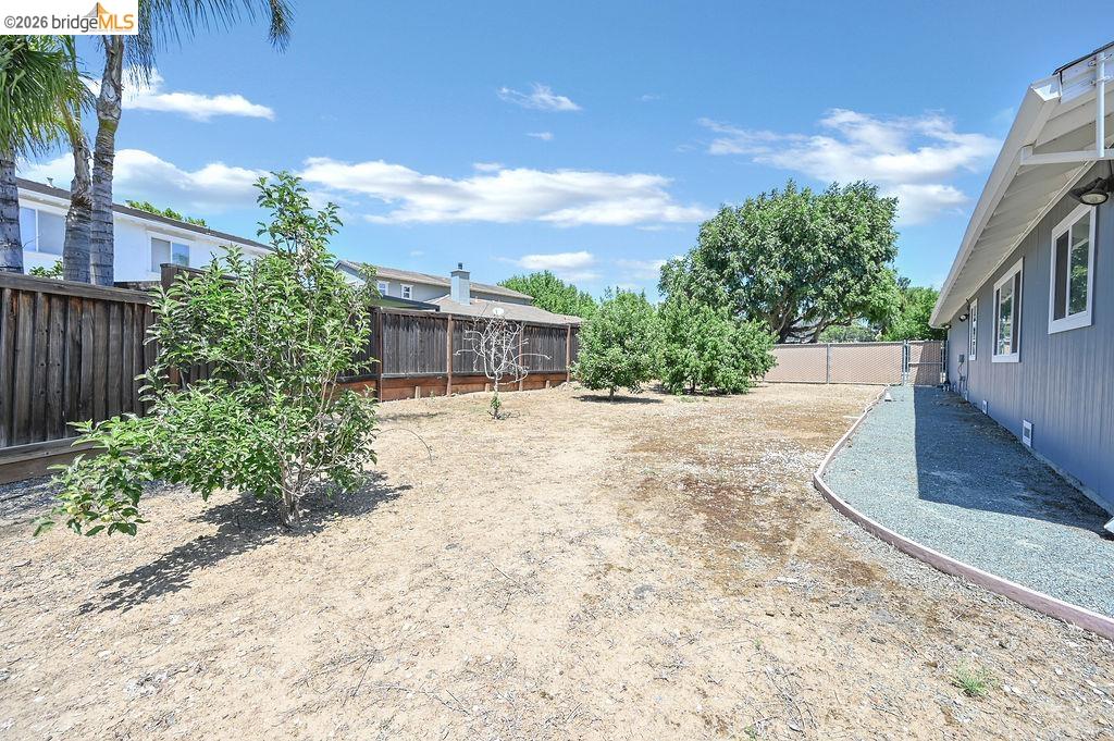 Property photo 41